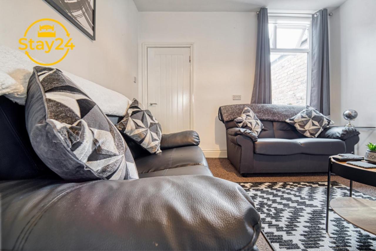 Cosy Carlton Villa Stoke-on-Trent Exterior photo